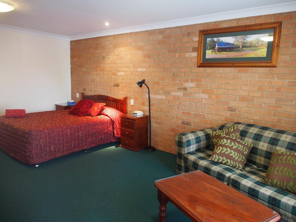 Cobar Town & Country Motor Inn Zimmer foto